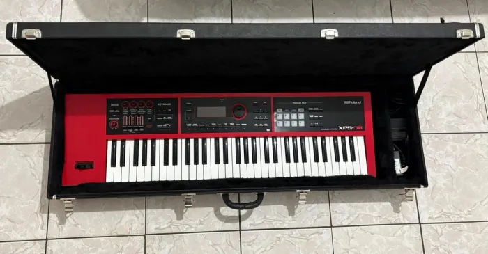 Teclado Sintetizador Roland XPS30 com estojo hardcase
