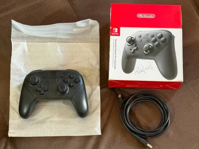 Nintendo Switch Pro Controller