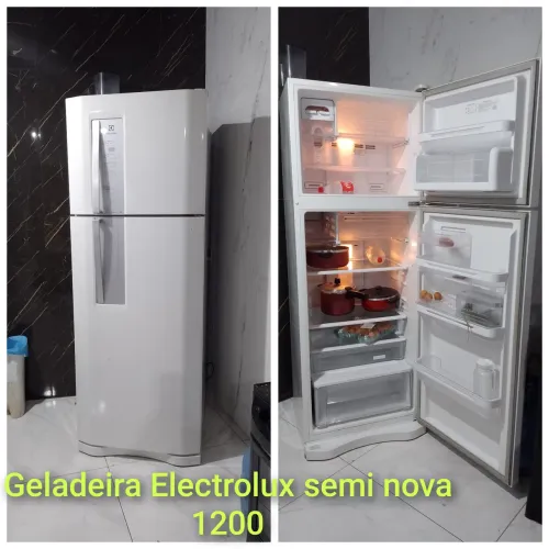 Geladeira Electrolux semi nova 450 litros funcionando perfeitamente ok 