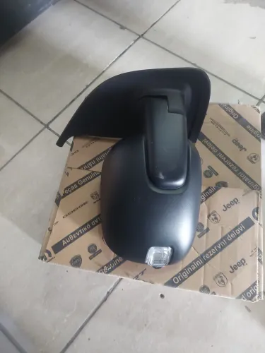 Retrovisor direito fiorino 2025
