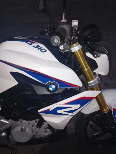 Moto muito conservada 