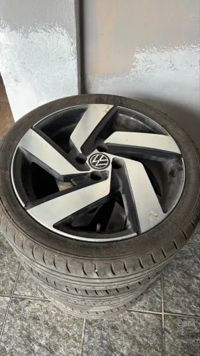 Roda aro 17 4x100 completa