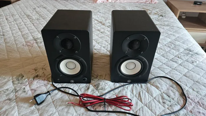 Monitores Estúdio Yamaha HS4