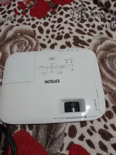 Projetor epson powerlite x10+ funcionando perfeitamente