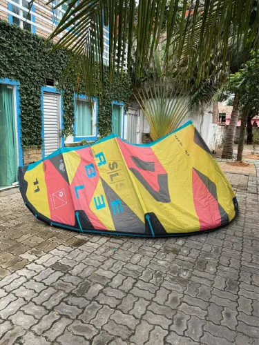 Kite Duotone Rebel SLS - tamanho 11
