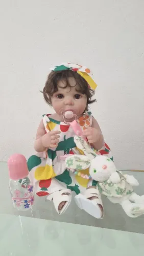 Bebê Reborn toda em silicone 