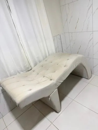 Maca estética e luminária meia lua