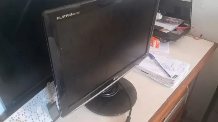 Monitor 17 polegadas 