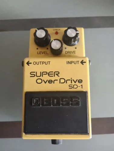 Pedal BOSS Super Overdrive SD-1  SD1 - Clássico
