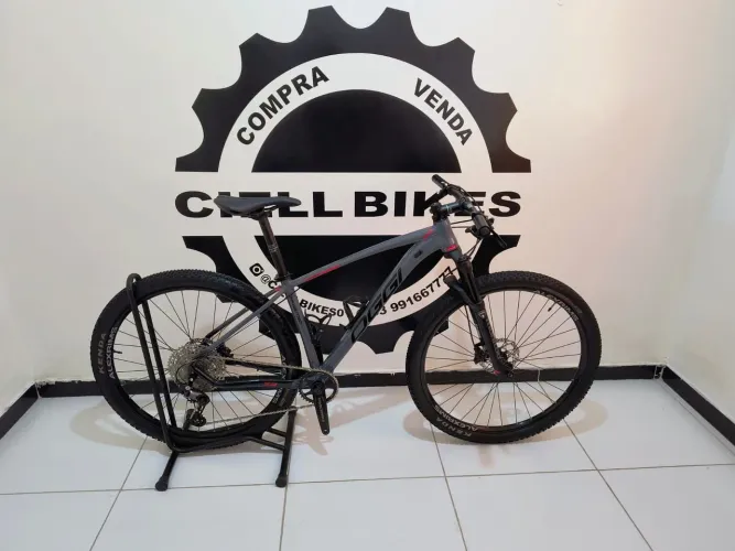 Vendo OGGI 7.3 aro 29 tamanho 17 top demais fazemos entrega !