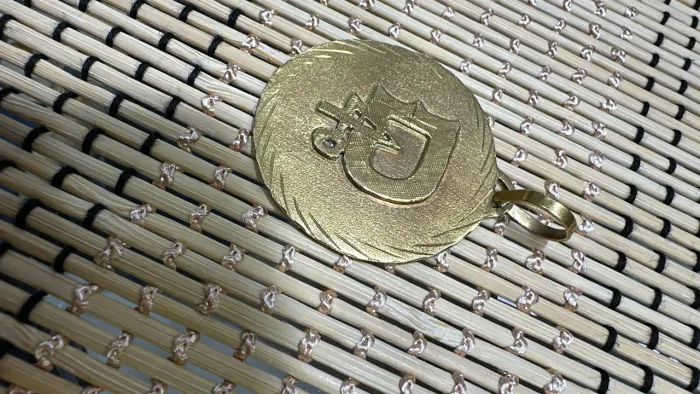 Pingente de ouro maciço 18k @@ Aceito Moto @@@