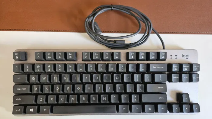 Teclado mecânico Logitech k835