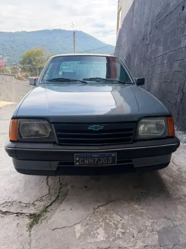 Chevrolet Monza Classic SE 2.0 /mpfi E EFI 2P E 4P 1989