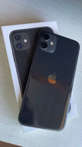 iPhone 11