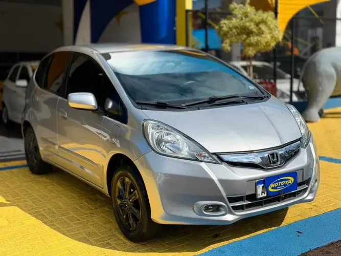 Honda Fit LX 1.4/ 1.4 Flex 8v/16v 5P Mec. 2013