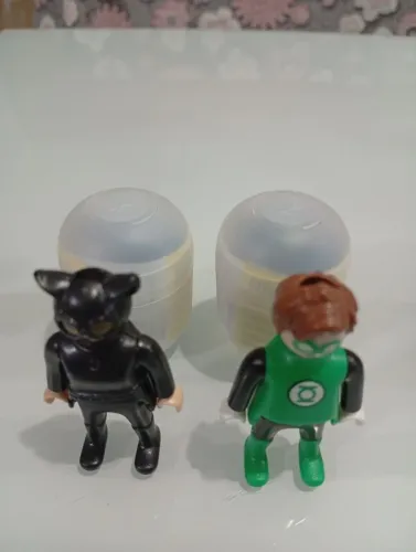 Playmobil Kinder ovo Mulher Gato/Lanterna Verde