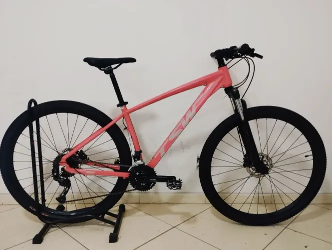 Bicicleta aro 29 SemiNova