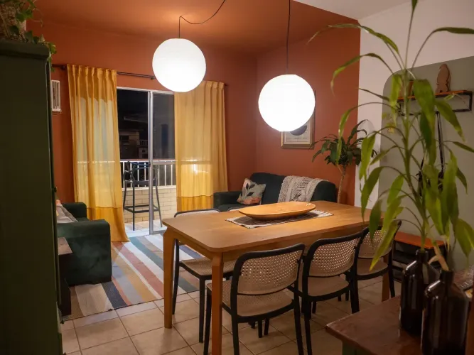 Apartamento na Praia Grande | 300m do mar | Reformado | Churrasqueira - Ubatuba - SP