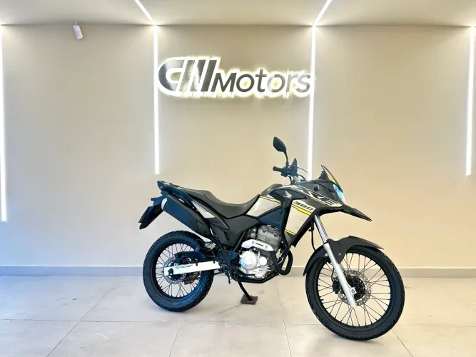 HONDA XRE 300 ADVENTURE FLEX. ESTADO DE ZERO KM !!