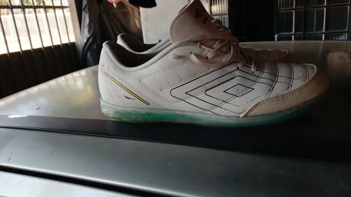 Chuteira da umbro