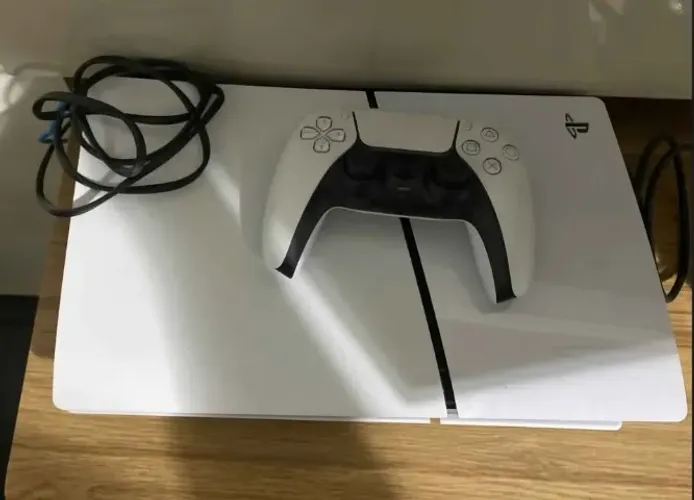 PS5 Slim Digital - NOVO