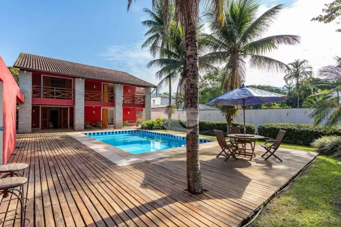 Casa com 5 quartos à venda, 541 m² por R$ 2.690.000 - Recreio dos Bandeirantes - Rio de Ja
