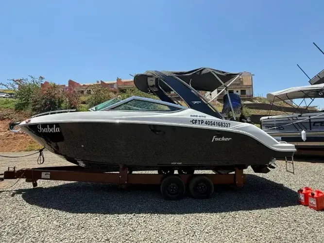 Lancha Focker 255 Gto Mercruiser 6.2 300hp B3 Carreta Encalh