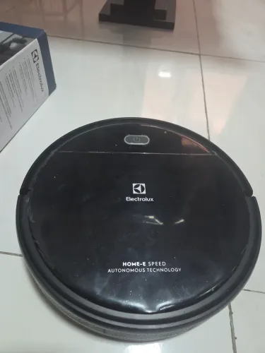 ASPIRADOR ROBÔ ELETROLUX HOME SPEED