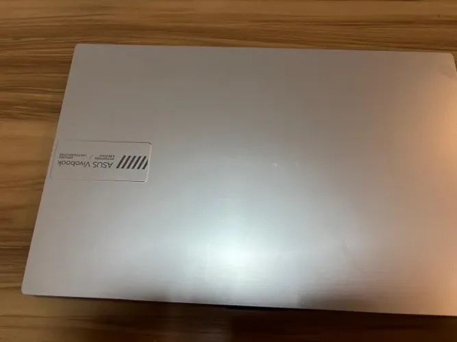 Notebook ASUS VivoBook Go 15 - Excelente Estado