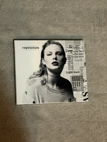 CD Taylor Swift - Reputation (Original Com Slipcase/Luva + Pôster)