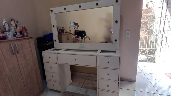Vendo Penteadeira Grande
