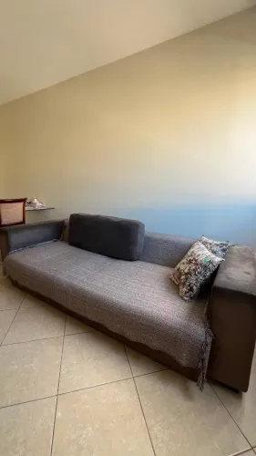 Sofá Grande e Confortável (Serve até como cama)