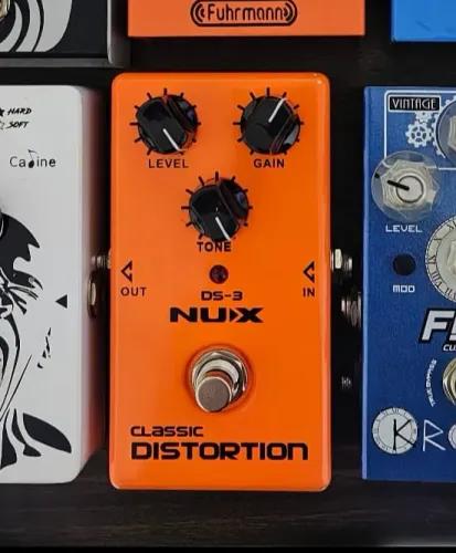 Pedal Distortion DS-3 - NUX - Boss DS-1