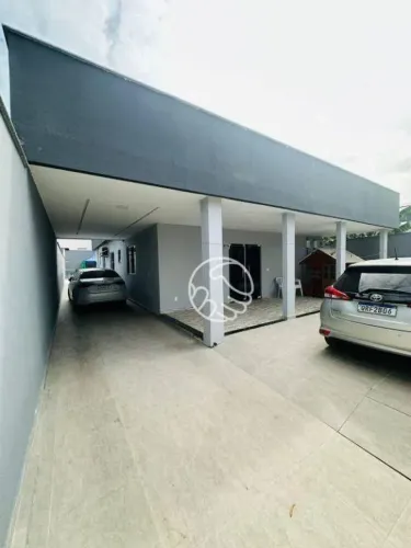 Casa à venda na Praia de Santa Mônica em Guarapari - ES é nas Imobiliárias Itamar Imóveis