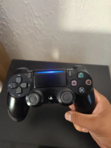 Controle original Sony para Playstation 4. Passo cartão