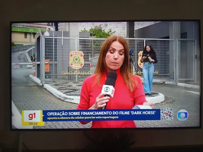 Vendo televisão smart 43polegadas samsung