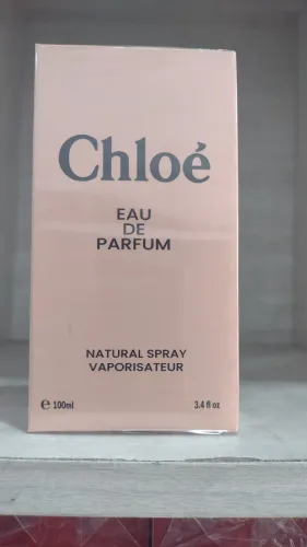 Perfumes cosméticos e produtos de beleza