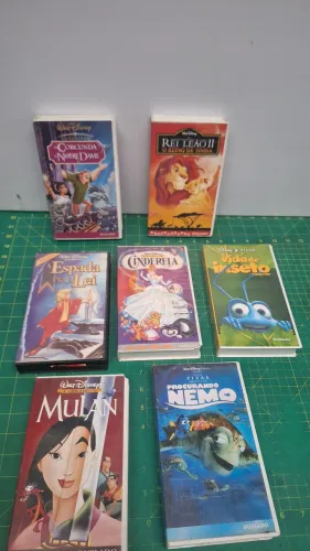 Fitas VHS desenhos animação anos 90