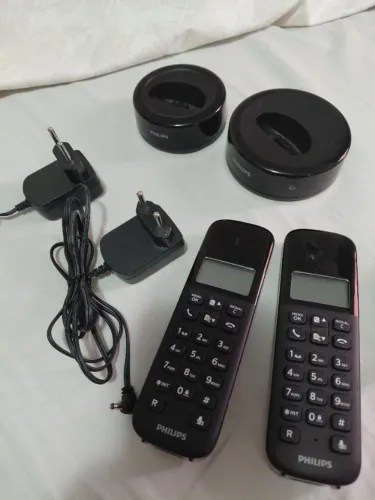 TELEFONE PHILIPS SEM FIO COM EXTENSÃO E IDENTIFICADOR DE CHAMADA.S.
