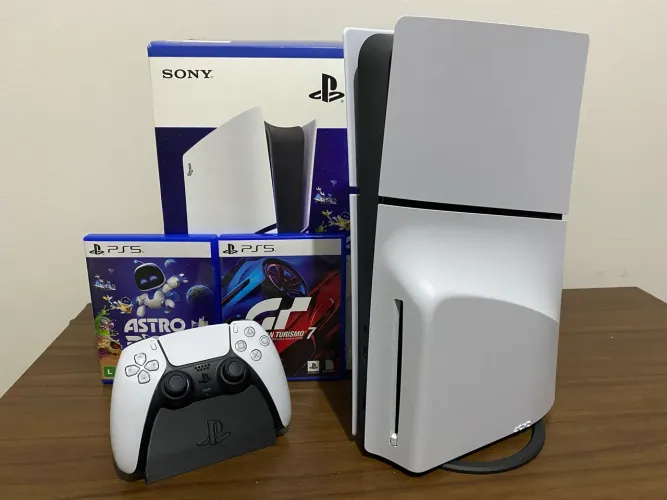 ? PS5 Slim 1TB NOVO