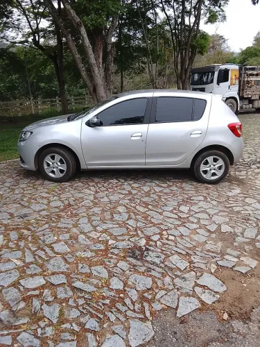 Renault Sandero Dyna. Easyr Hi-flex 1.6 8V 2016