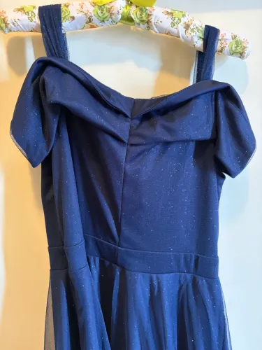 Vestido azul marinho longo para festa