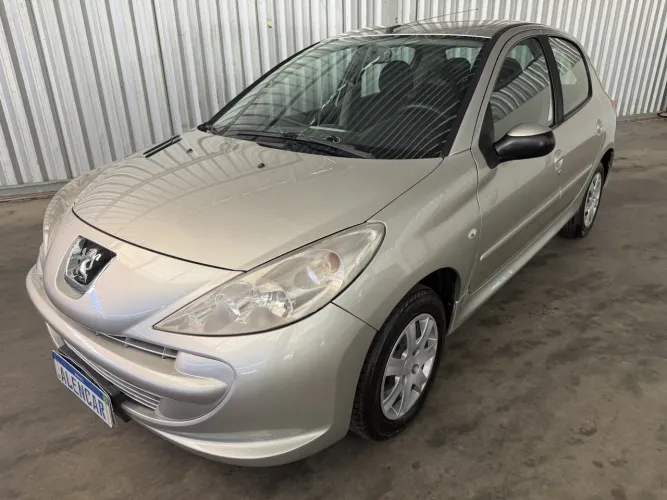 Peugeot 207 XR 1.4 Flex 8V 5P 2012