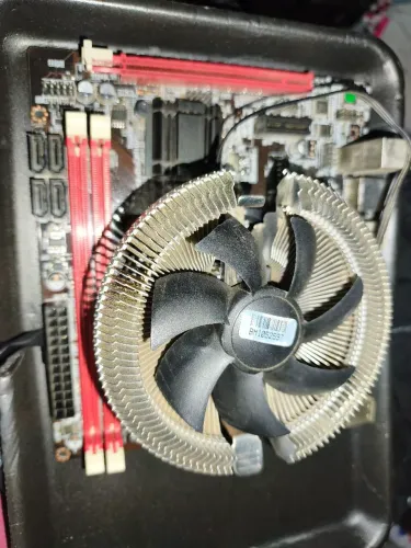 Placa-mãe Q67 + Core i5-2400