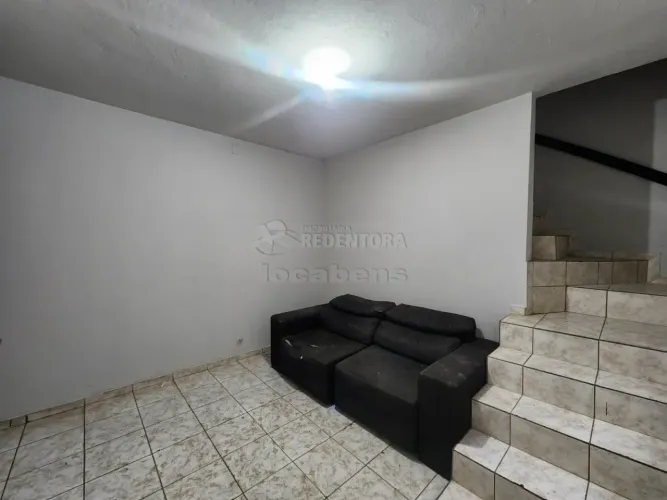 Oportunidade na Zona Norte - Sobrado Residencial com Suíte no Jardim Maria Lúcia