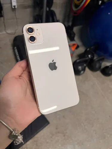iPhone 11 único dono