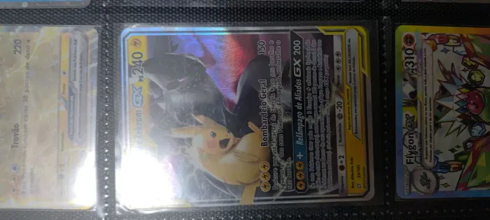 Cartas pokemon UR