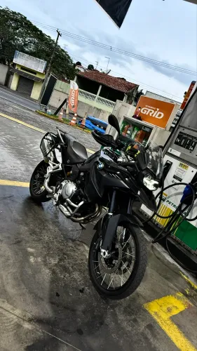 F850 2022 TRIPLE BLACK