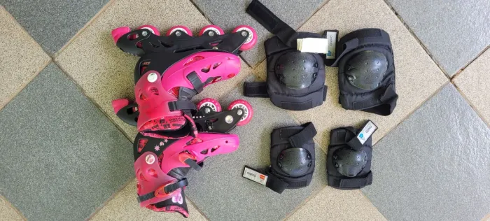 Patins e proteções inline Barbie número 33 a 36
