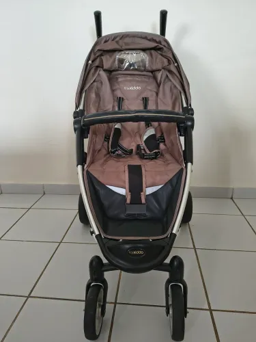 Carrinho de bebê 